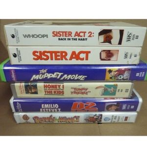 6 VHS Movies Dennis Menace, Mighty Ducks, Honey Shrunk Kids, Sister Act, Muppets